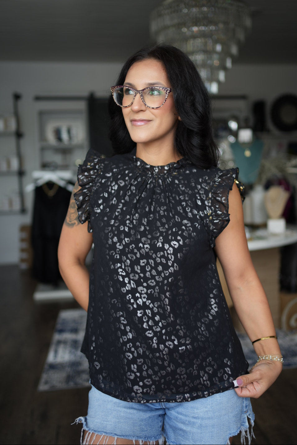 METALLIC CHEETAH RUFFLE SLEEVE TOP