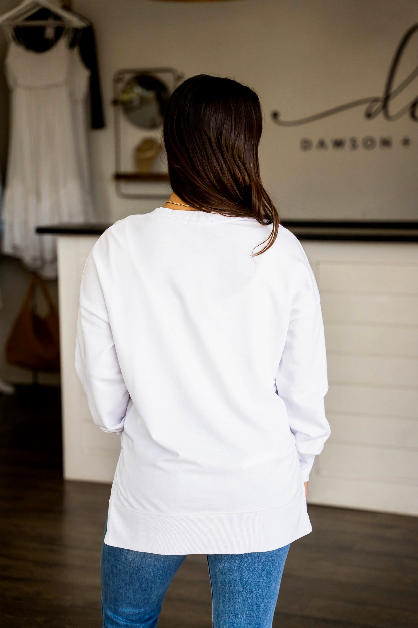 Z SUPPLY MODERN V-NECK WEEKENDER
