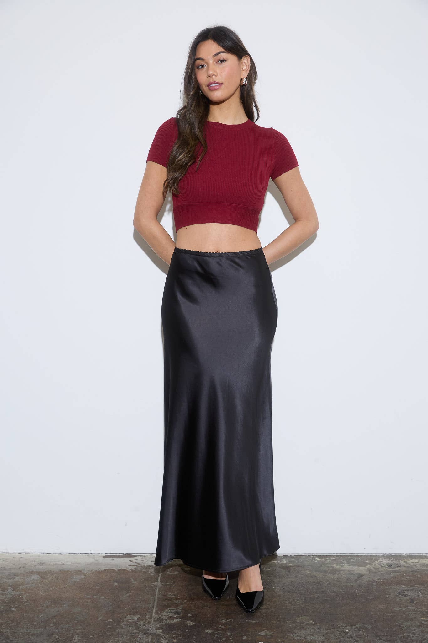 BACK TIE SHORT SLEEVE SWEATER KNIT CROP TOP