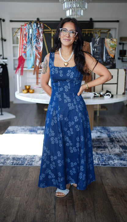 THE SADDLEBROOK FLORAL DRESS