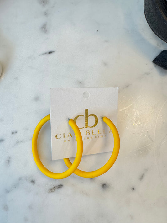 OLIVIA MATTE HOOP EARRING