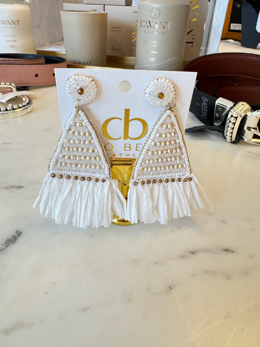 JORDAN WHITE BEADED EARRING