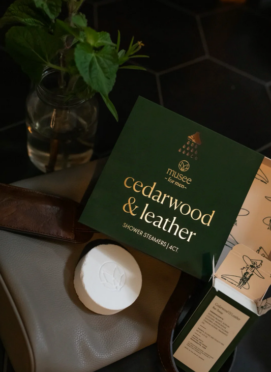MUSEE CEDARWOOD & LEATHER SHOWER STEAMER