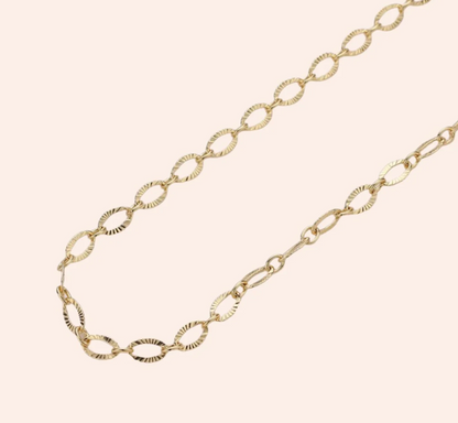 CHARMIE BAR CHAIN