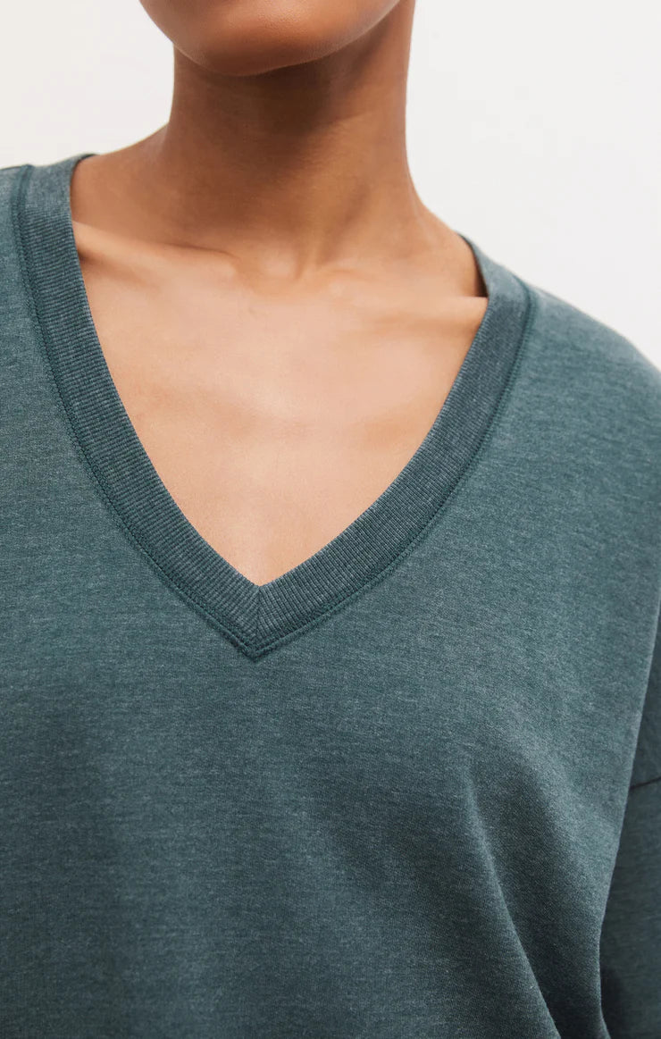 Z SUPPLY MODERN V-NECK WEEKENDER