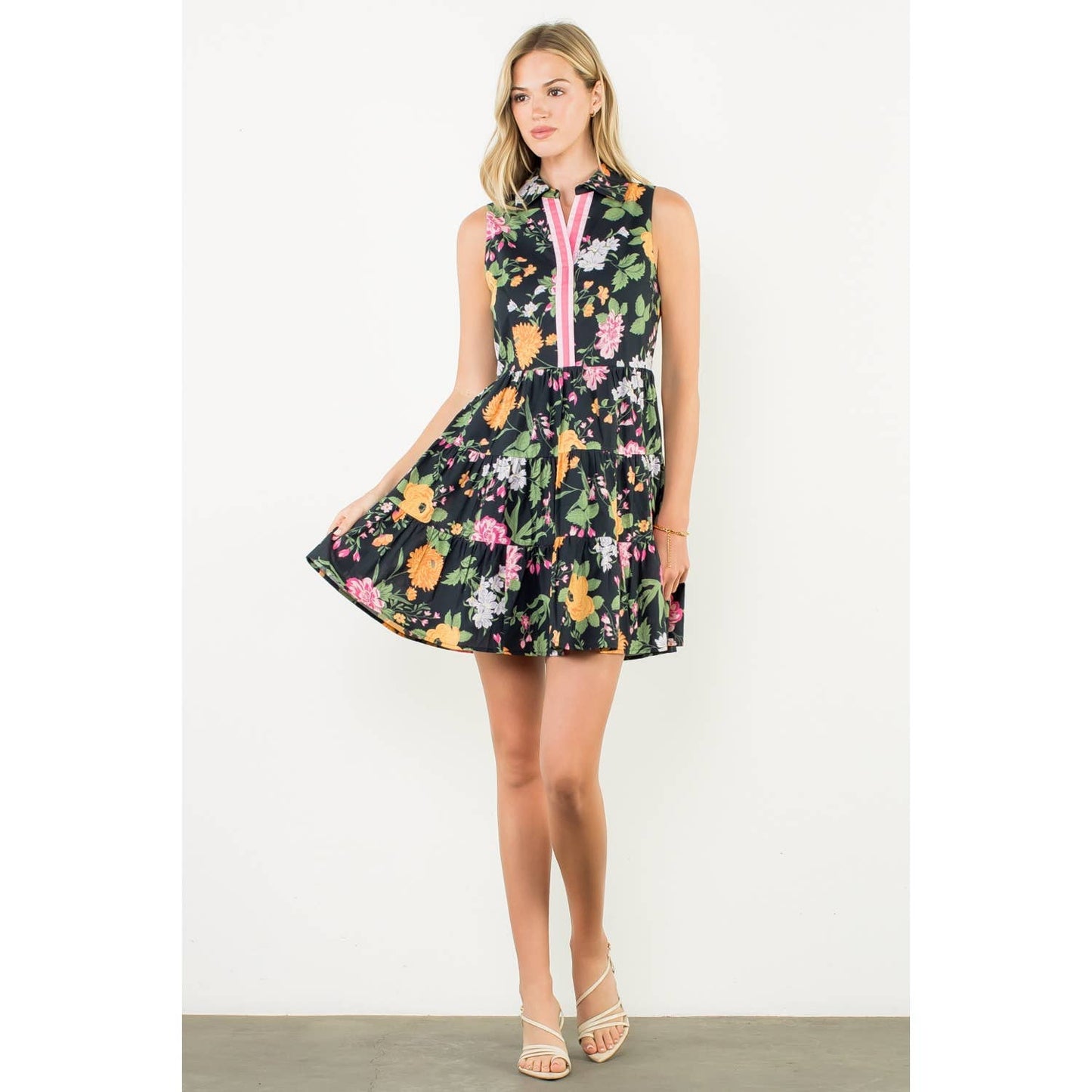 Sleeveless Tiered Floral Print Dress