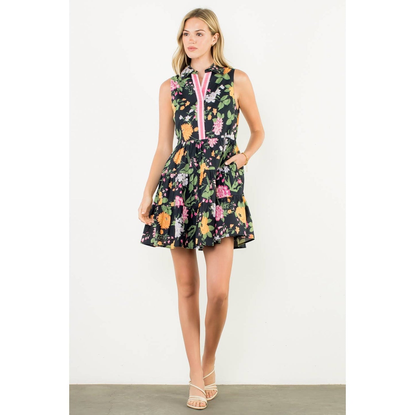 Sleeveless Tiered Floral Print Dress