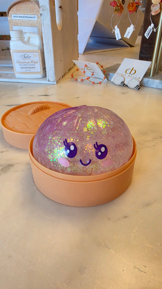 GLITTER MYSTERY DUMPLING WITH ORBEEZ