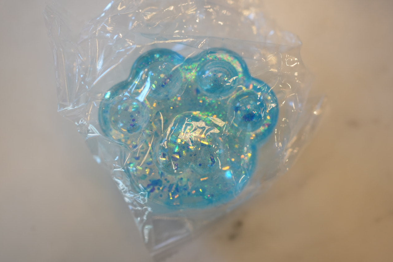 PAW PRINT GLITTER SQUISHY