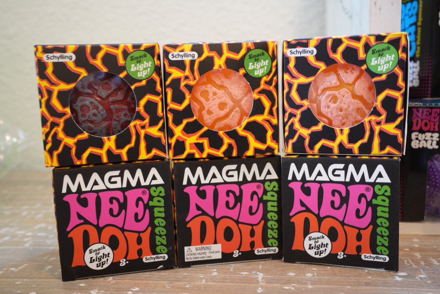NEEDOH MAGMA LIGHT UP SQUISHY