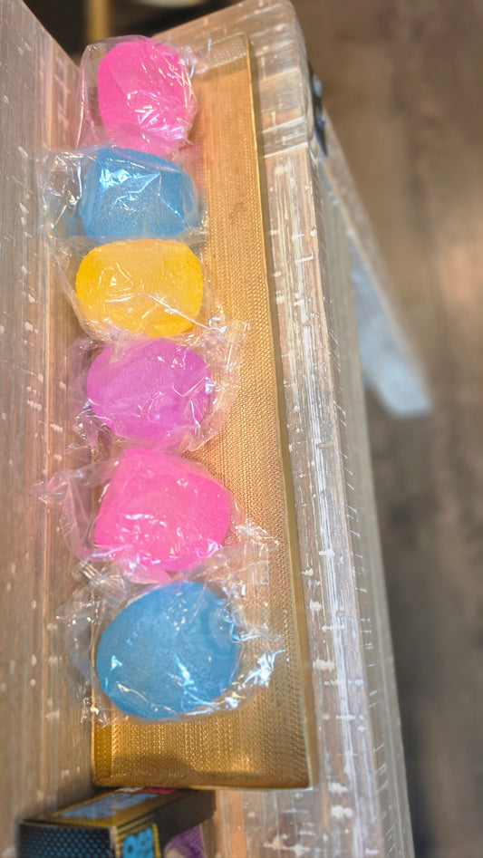 MEDIUM GUM DROP SQUISHY