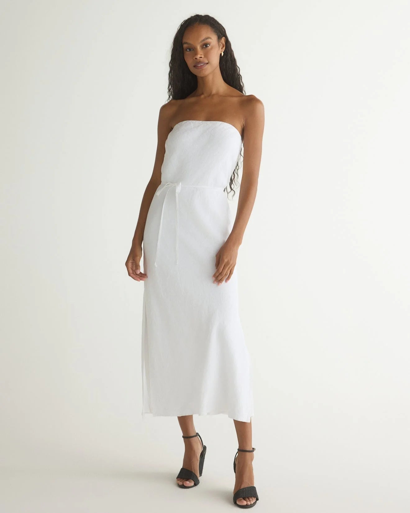 BELLA DAHL | STRAPLESS WHITE MAXI DRESS